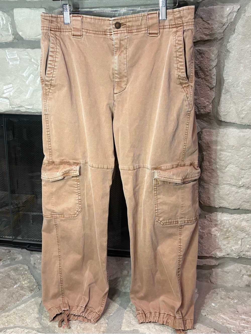 Old Navy Women's Cargo Capris in Tan